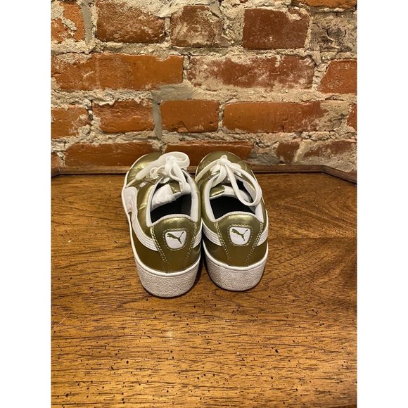 Puma  Platform  Metallic Green Soft  Foam Sneakers   Size 8.5 - Picture 3 of 5